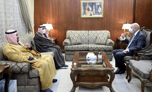 الفايز يلتقي الديحاني