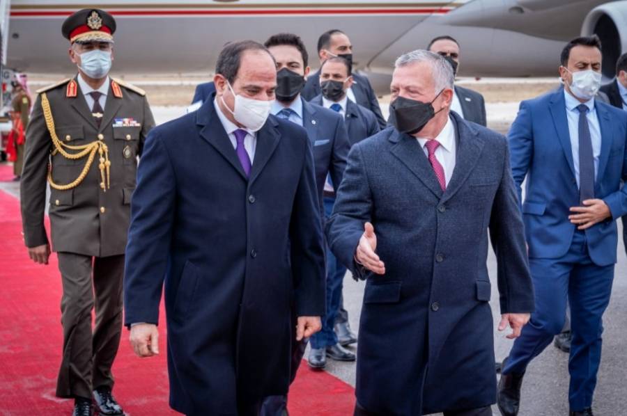 الملك وولي العهد يستقبلان الرئيس المصري السيسي