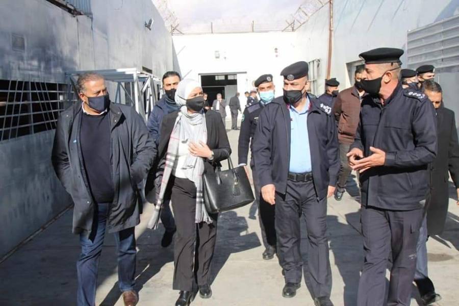 لجنة الحريات وحقوق الانسان في مجلس النواب تزور مركز إصلاح وتأهيل الموقر٢