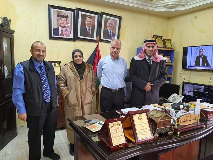 الهيئة الخيرية الإماراتية تزور بلدية الحلابات