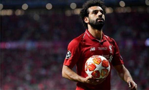 المصري صلاح يضع الكرة في ملعب ليفربول.. تفاصيل