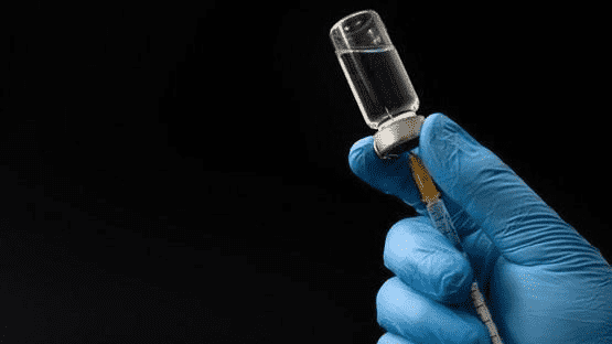 500 شخص تلقوا لقاح كورونا بمعان