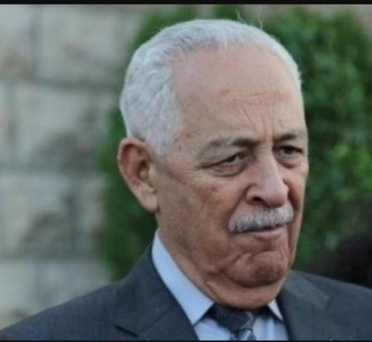 العيسوي ينقل تعازي الملك إلى عشيرتي الطهراوي والرقاد