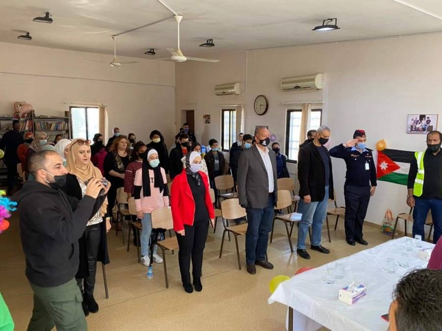 مبادرة ( اترك اثر ) ومبادرة ( شير الخير ) في العقبة تحتفل بمئوية الدولة الاردنية