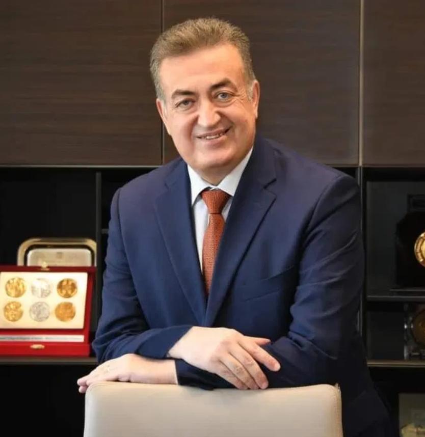 د. عاصم منصور  يكتب: الموجه القادمة لفيروس كورونا
