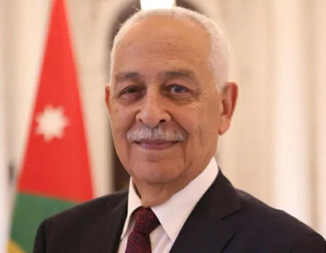 العيسوي ينقل تعازي الملك إلى عشيرة أبو الغنم
