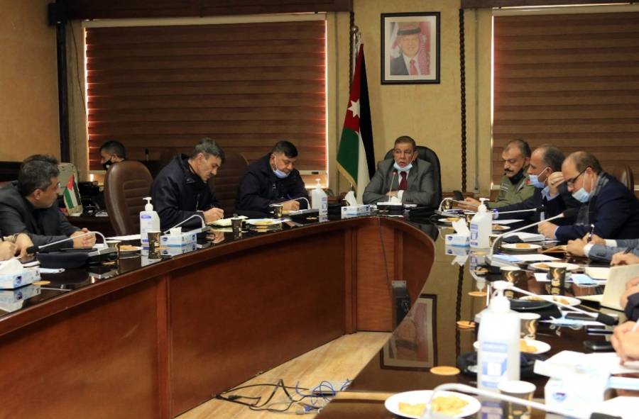 إجراءات مشددة بحق مخالفي الحجر المنزلي في عمان