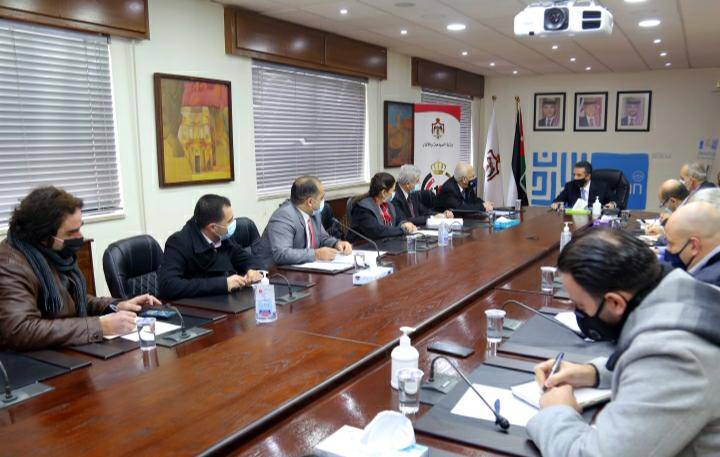 سمارة يبحث مع الوزير الفايز تدريب المهندسين على مشاريع وزارة السياحة والاثار