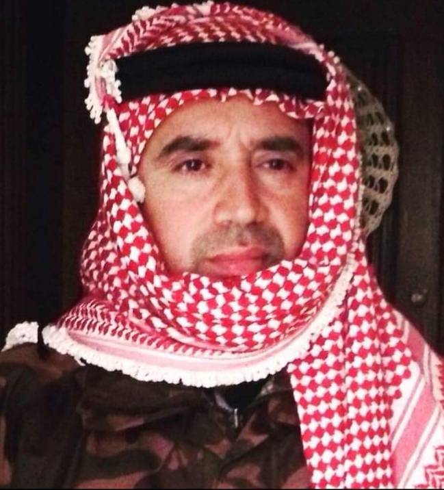 في لبس الشماغ والحكومة