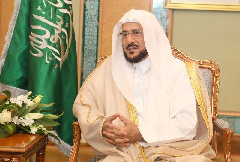 السعودية: لن نتأخر في إغلاق المساجد في حالة زيادة حالات كورونا