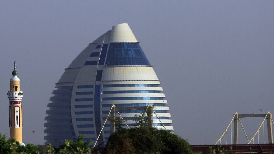 السودان.. إغلاق محيط قيادة الجيش تزامنا مع إعلان تشكيل وزاري مرتقب