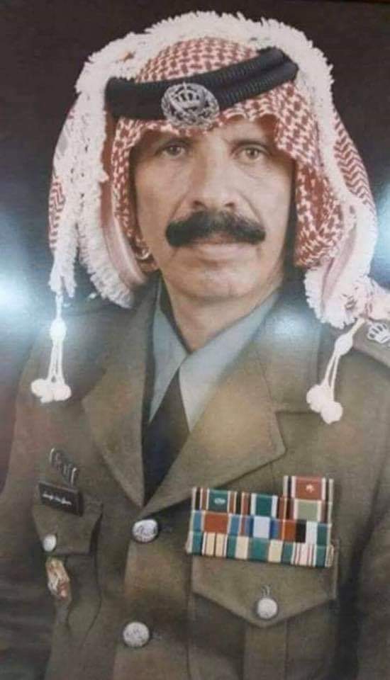 العقيد دحيلان دباه المصبحيين الحويطات قائد فرقة الهجانه.