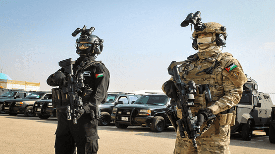 رفاق السلاح تكريم يفوق بلاغة كل اللغات