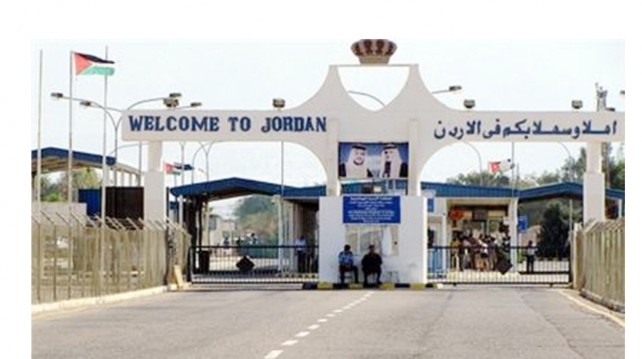 السماح بدخول 300 شخص عبر جسر الملك حسين