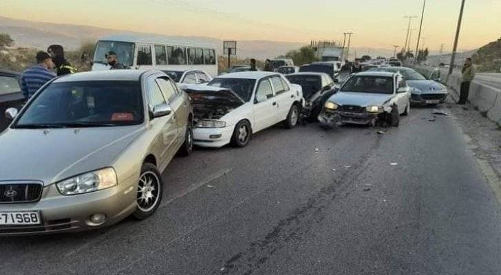 إدارة السير: وفاة و إصابتين بحادث تصادم 3 مركبات .. وضبط عدد من المركبات تسير بعكس اتجاه السير في الزرقاء