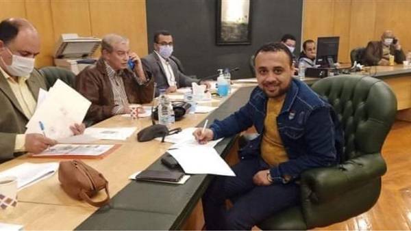 المرشح لمجلس الصحفيين مفصول بحكم محكمة والسوق العربية تصدر بيان