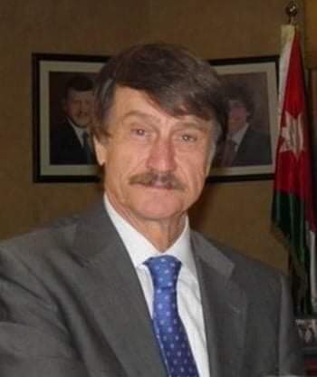 اتحاد العمال ينعى رئيس نقابة المصارف والمحاسبة د.حيدر رشيد