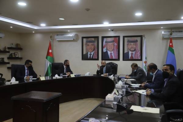 كريشان يوعز للحكام الإداريين بعدم الإفراج عن فارضي الاتاوات والموقوفين الاداريين من أصحاب السوابق