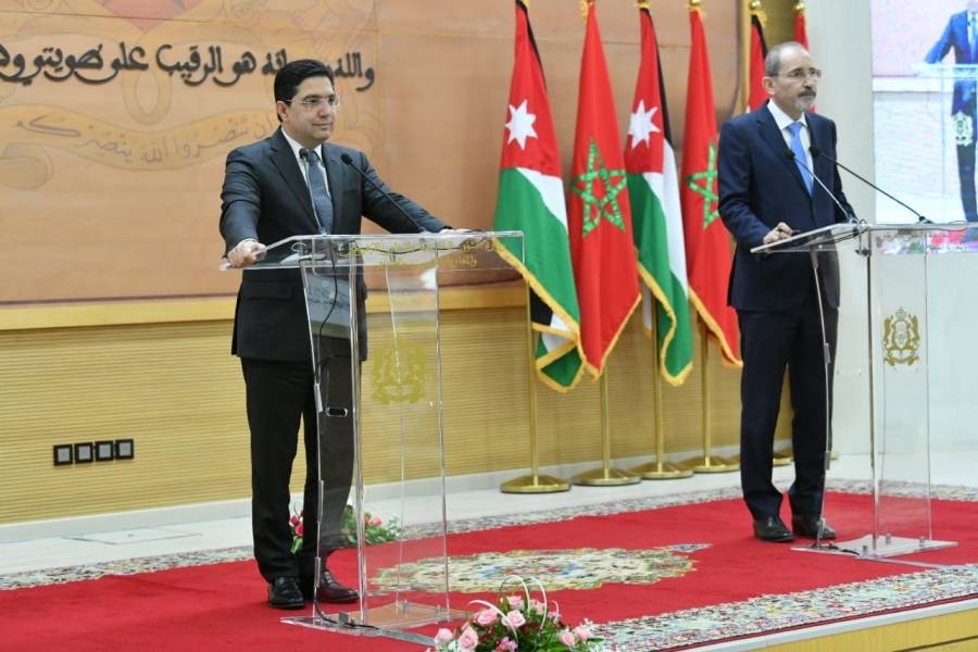الصفدي لنظيره المغربي: سنعمل لإنهاء الأزمات الكارثية بمنطقتنا... صور