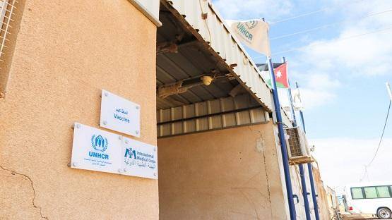 170 لاجئا وصلتهم رسائل تلقي اللقاح بالزعتري