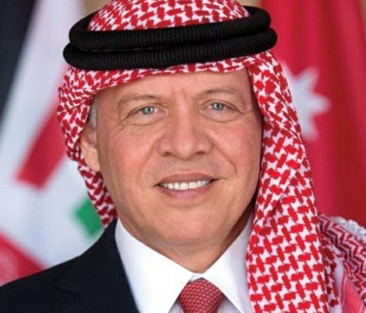العيسوي ينقل تعازي  الملك إلى عشيرة الطقاطقة بوفاة الحاج محمد عيد الشيخ