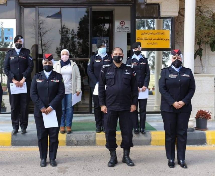 العقيد القاضي ||يكرم مرتبات الشرطة النسائية بمناسبة يوم المرأه العالمي _صور