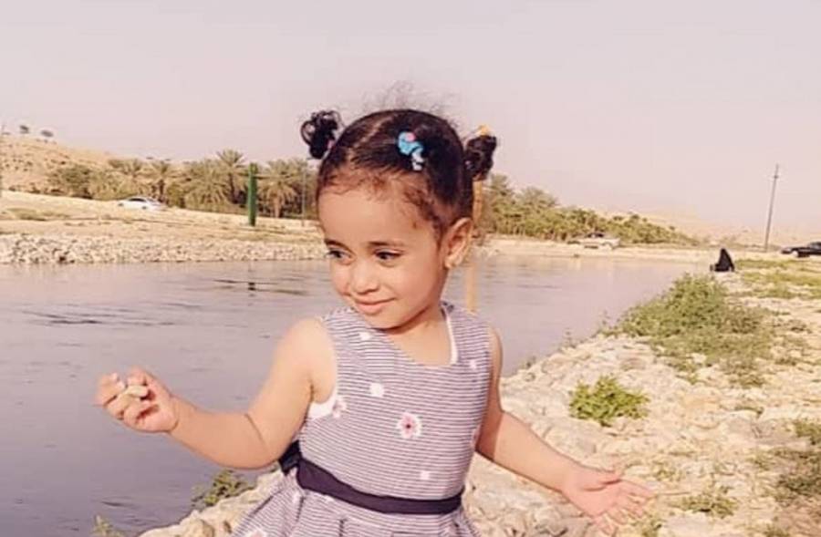 فاجعة في الرياض: كلاب ضالة تفترس طفلة.. وعمُّها يروي تفاصيل الحادثة