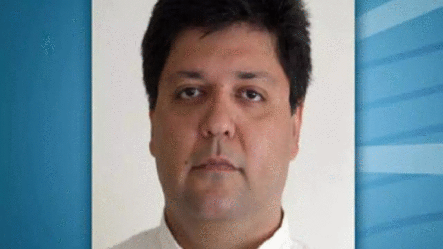 إيران تفرج  عن صحافي وكالة الأنباء الفرنسية