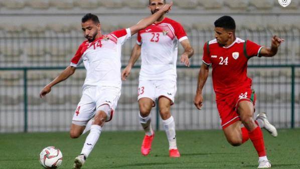 المنتخب الوطني لكرة القدم يفوز على نظيره اللبناني