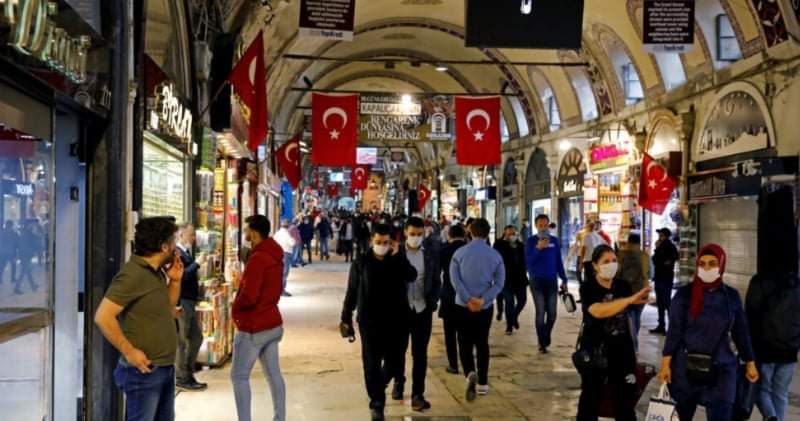 تركيا تسجل حصيلة قياسية بعدد إصابات كورونا