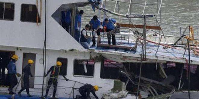 فقدان 17 شخصاً في اصطدام قارب بسفينة في جزيرة جاوة الأندونيسية