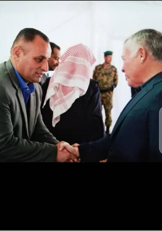 السقار يرد على رسالة جلالة الملك بأغنية  الراية البيضاء للهاشمية