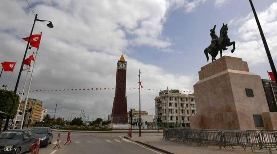 تونس تمدّد ساعات حظر التجوال في ظل تفشٍّ سريع لكورونا