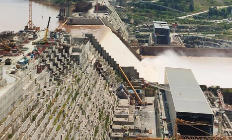 بعد فشل المفاوضات .. مصر تلوّح بخيار القوة لحل أزمة سد النهضة