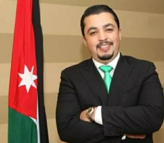 معك ومع العرش مولاي في الحاضر والمستقبل