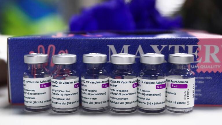 فاوتشي: أمريكا لن تستخدم حاليا لقاح أسترازينيكا