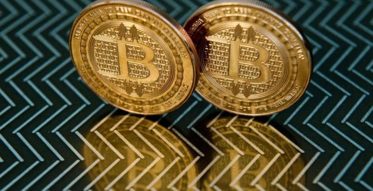 بتكوين تقفز إلى قمة غير مسبوقة