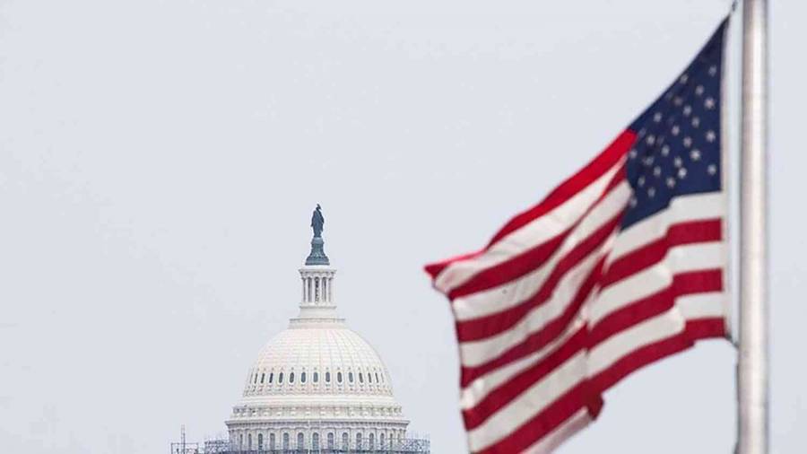 واشنطن تطرد عشرة دبلوماسيين روس..تفاصيل