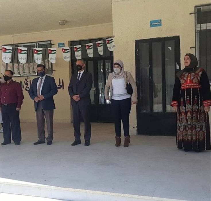 مدرسة زبيدة بنت الحارث الثانوية تحتفل بمئوية الدولة الأردنية واليوم الوطني للعلم ...صور