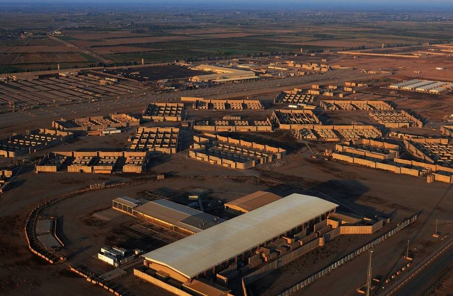 صواريخ تصيب قاعدة عسكرية عراقية تضم متعاقدين أمريكيين