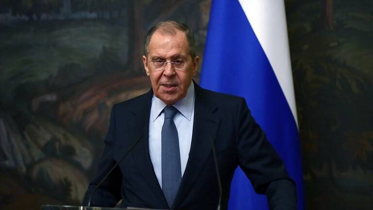 لافروف يتوعد الولايات المتحدة برد روسي