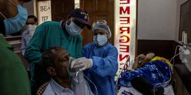 وفاة 12 مصاباً بفيروس كورونا جراء نفاد الأوكسجين من مستشفى بالهند