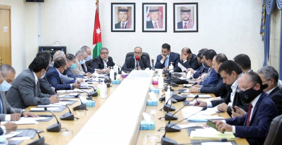 العمل النيابية توصي بتشكيل لجنة للوقوف على إجراءات انتخابات العاملين في المناجم
