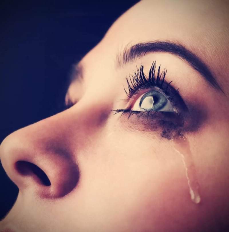 تعرف كم لتراً من الدموع نذرفها خلال حياتنا