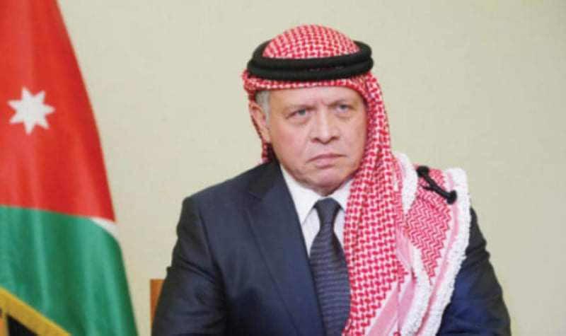 الملك يعزي قبيلة بني صخر بوفاة الحاج الحميدي الفايز