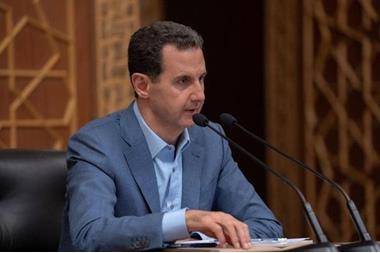 بشار الأسد يصدر مرسوما بصرف منحة مالية لكافة الموظفين في الدولة