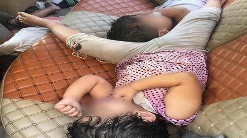وفاة 3 أطفال عراقيين اختناقا داخل سيارة والدهم