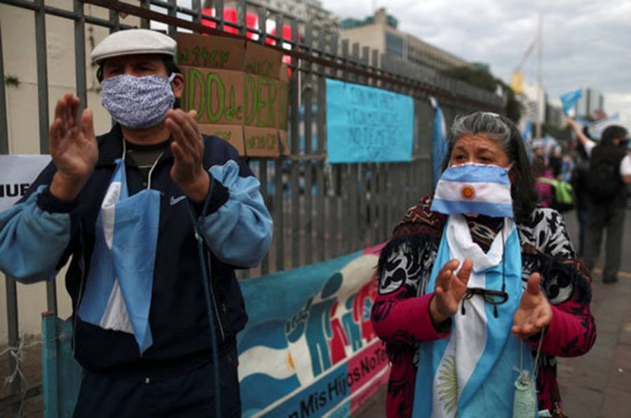 الأرجنتين تفرض حالة الإغلاق لمدة 9 أيام بعد ارتفاع الوفيات