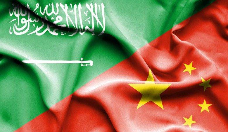 السعودية تحتفظ بصدارة موردي الخام للصين في أبريل