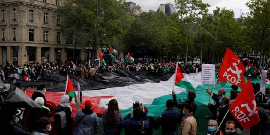 تجمع في باريس للتضامن مع الشعب الفلسطيني